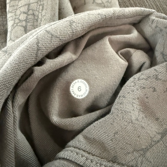 Lululemon Warm Down Jogger *7/8 Length - Picture 7 of 7